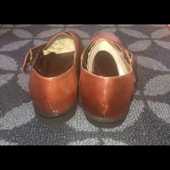 NWOT-deer stags loafers/brown 11 medium - Picture 6 of 6